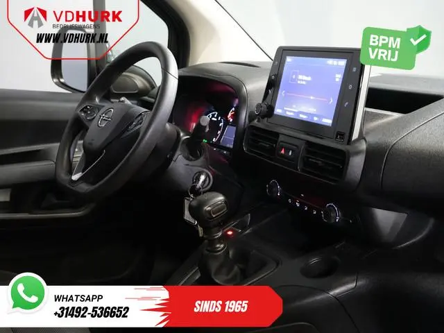 Opel Combo 1.2 Turbo BENZINE 3Pers./ Carplay/ Navi/ Camera/ PDC/ Cruise/ Airco