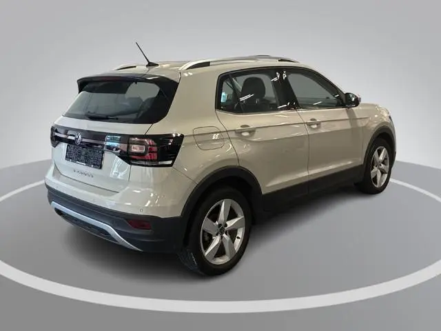 Volkswagen T-Cross 1.0 TSI Style 115 pk DSG · Apple/Android Car Play · Camera · Stoelverwarming · LE...