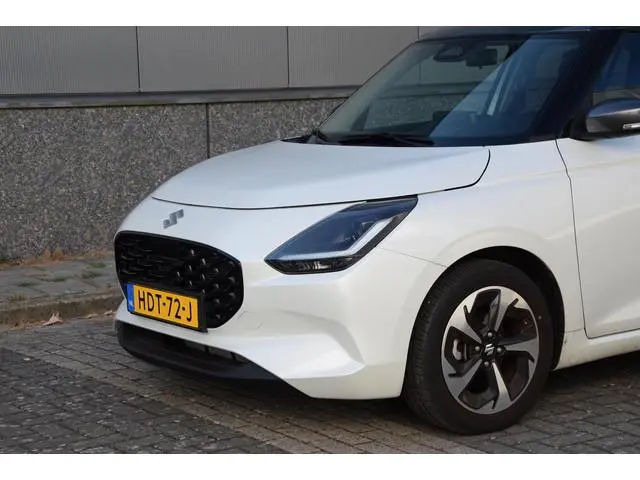 Suzuki Swift 1.2 Style Smart Hybrid | Automaat | 1e eigenaar | Dealer onderhouden |
