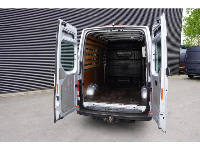 Volkswagen Crafter 177pk L3H3/L2H2  Trekhaak  Apple Carplay Navigatie Camera Parkeersensoren Cruise...
