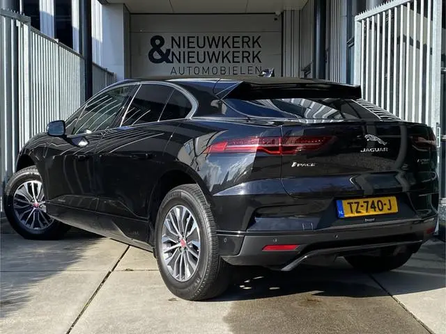 Jaguar I-PACE