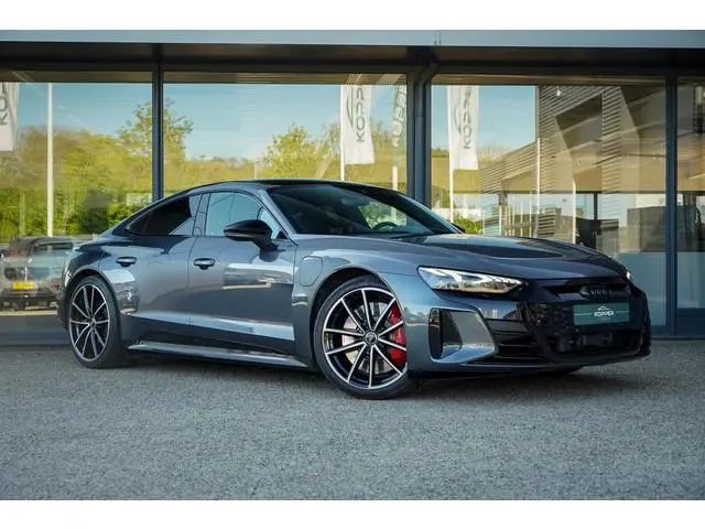 Audi e-tron GT