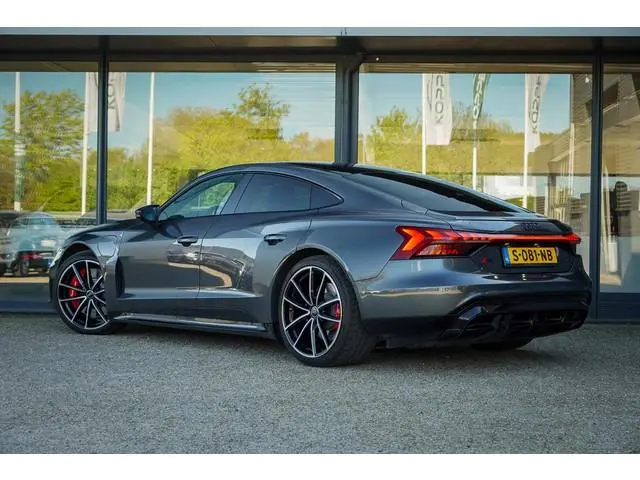 Audi e-tron GT