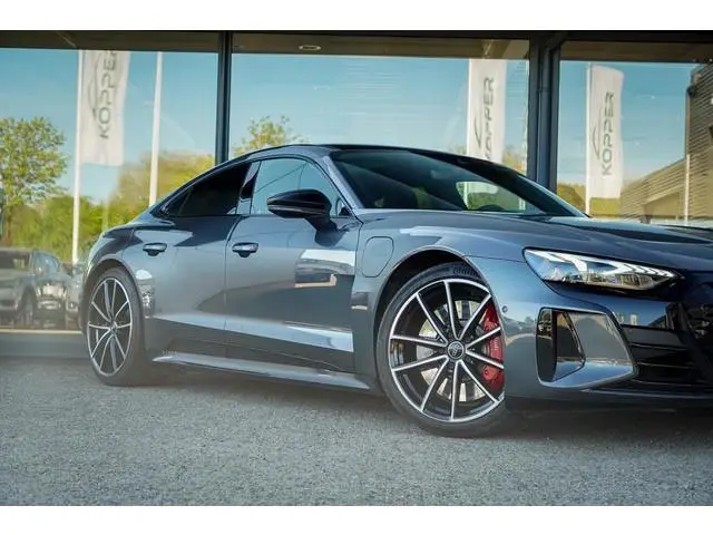 Audi e-tron GT