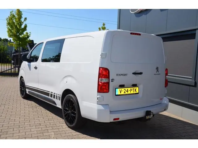 Peugeot Expert 1.5 Blue HDI Automaat ,Airco Dubbele cabine