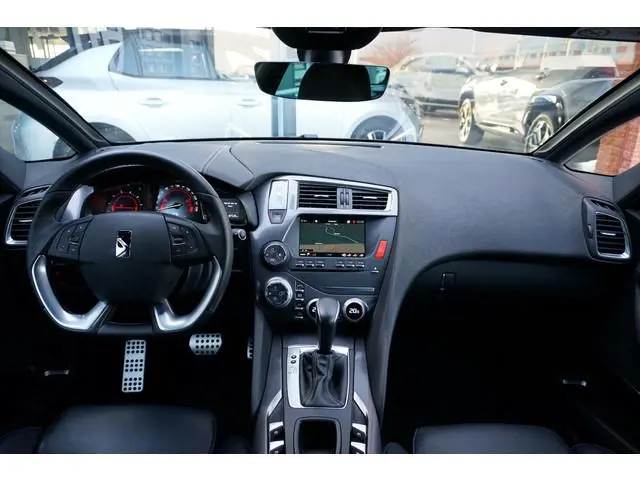 DS DS 5