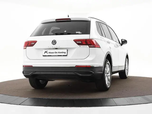 Volkswagen Tiguan 1.4 TSI 245pk DSG eHybrid Elegance · Camera · Navigatie · Apple/Android Car Play ·...