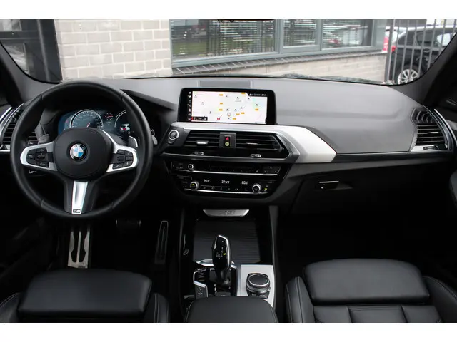 BMW X3 xDrive20i High Executive Edition / Harman Kardon / N.A.P.