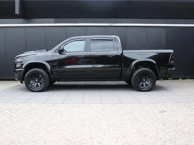 Dodge Ram 1500 3.0 TT SST LARAMIE NIGHT | PANO-DAK | HEAD-UP | LUCHTVERING | TREKHAAK | STOELVERK. |...