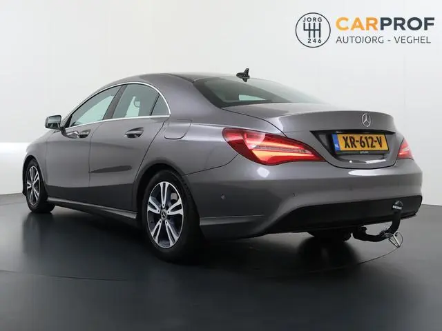 Mercedes-Benz CLA-klasse 180 Ambition Trekhaak | Automaat | Navigatie |