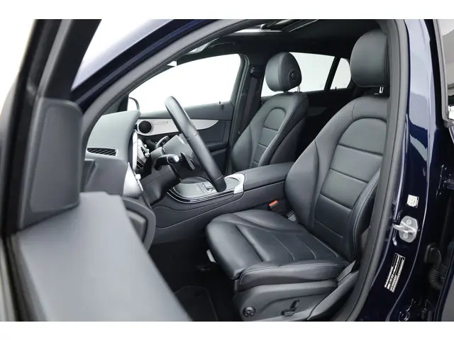 Mercedes-Benz GLC-klasse Coupé 300e 4MATIC Business Solution Luxury | Adapt. Cruise | Apple CarPlay...