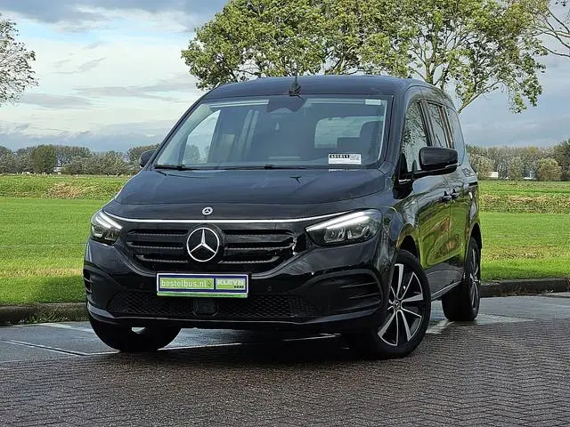MERCEDES-BENZ EQT L1 Tourer 278km WLTP 45kWh Snelladen LED Mbux Navi Leer Camera 2xZijdeur Lm-Velgen...