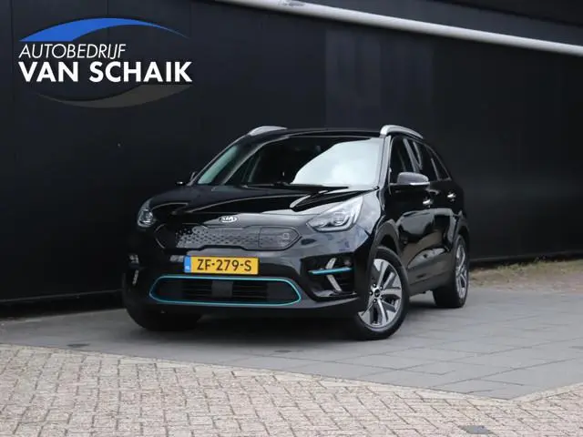 Kia e-Niro ExecutiveLine 64 kWh | LEDER | MEMORY | STOEL/STUURVERW. | JBL AUDIO | CAMERA | ADAPT. CR...