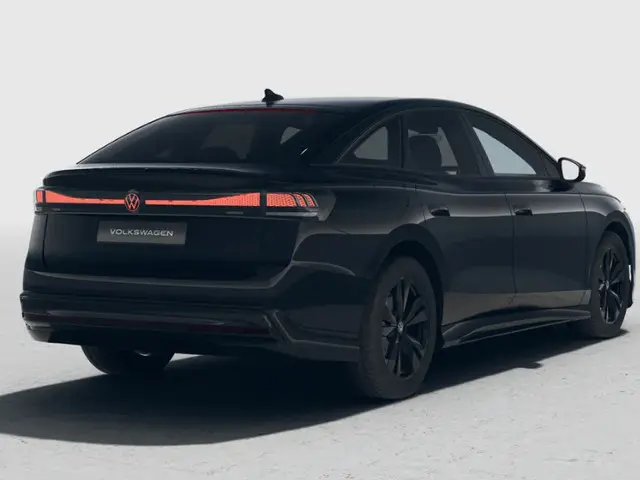 Volkswagen ID.7 Pro Limited Edition 77 kWh accu 286 PK · Trekhaak · Achteruitrijcamera · Lederen-int...