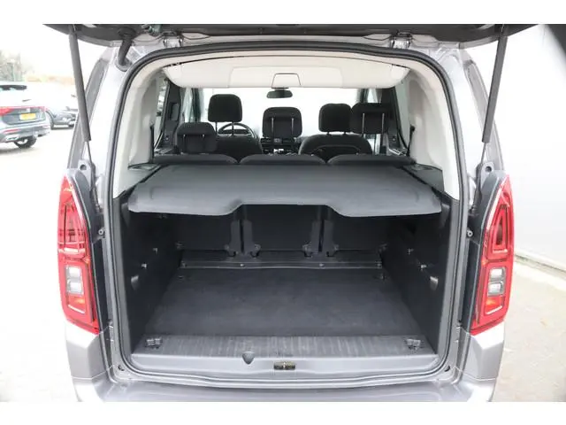 Toyota pro-ace