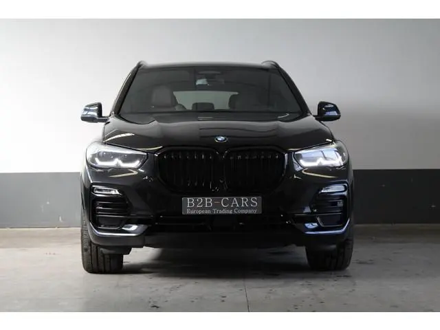 BMW X5 xDrive45e Sport | Luchtvering | Shadow-line | Lederen bekleding - 21" Lmv