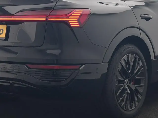 Audi Q8 e-tron