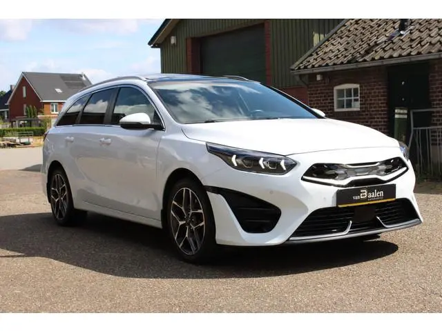 Kia Ceed Sportswagon 1.6 GDI PHEV PREMIUM NW TYPE PANO LEER LED NAVI 69000KM!!!