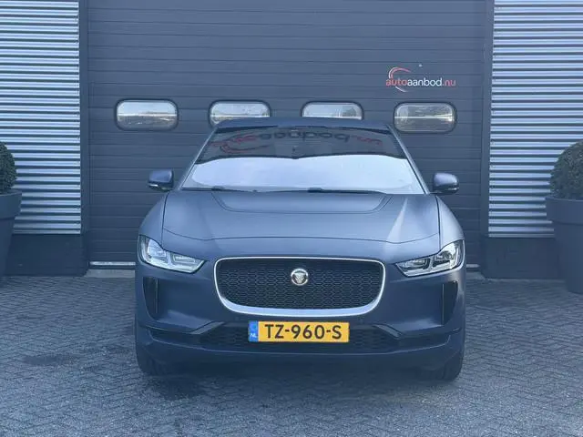 Jaguar I-PACE