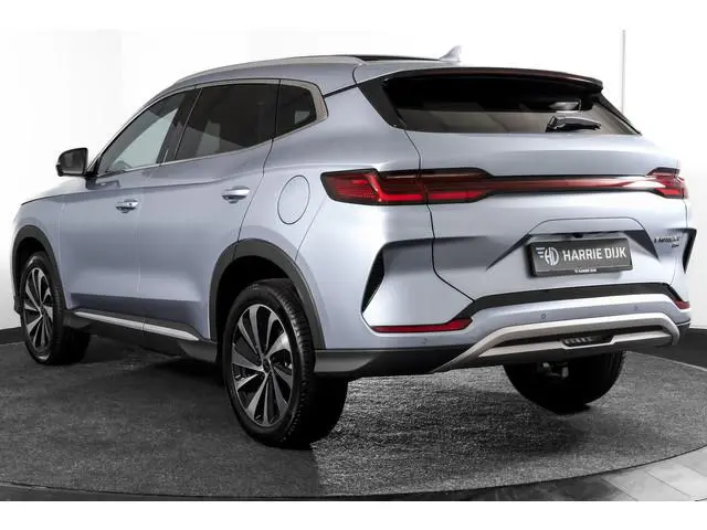 BYD SEAL U