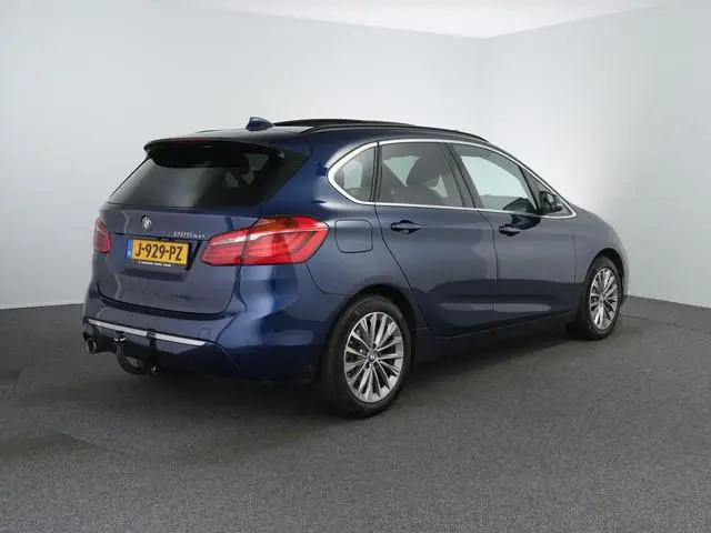 BMW 2-serie Active Tourer 225xe iPerformance High Executive | Pano | SOH 77.5% |  Leer | Trekhaak |...