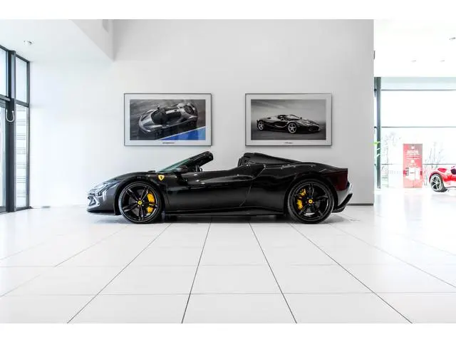 Ferrari 296