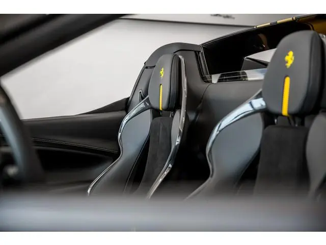 Ferrari 296