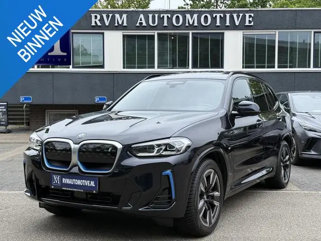 BMW iX3 Executive 80 kWh M-Sport |SOH 99% | ELEKTRISCHE TREKHAAK| ELEKTRISCHE ACHTERKLEP| PANORAMADA...