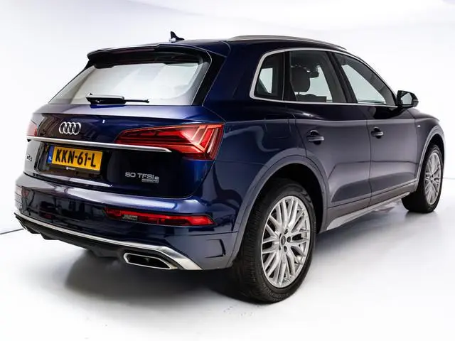 Audi Q5 50 TFSI e S edition | Panoramadak | Adaptive cruise | El. achterklep | Stoelverwarming | App...