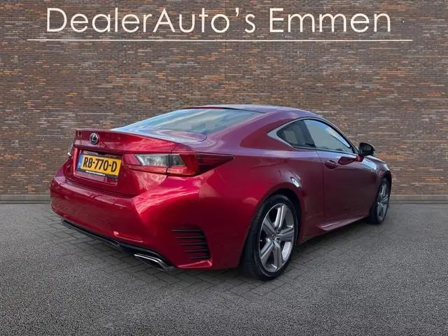 Lexus RC