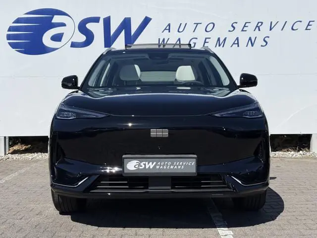 Geely E5