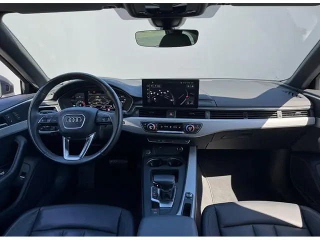 Audi A4 Avant 35 TFSI 2.0 150PK S-TRONIC ADVANCED EDITION LEDER/CAMERA/VIRTUAL