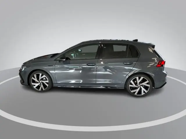 Volkswagen Golf 1.5eTSI/150PK R-Line DSG · Navigatie · Camera + Parkeersensoren · Apple/Android Car...