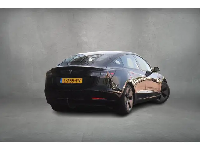Tesla Model 3 Standard RWD Plus 60 kWh | Trekhaak | Full Self-Driving | SOH 86,3%