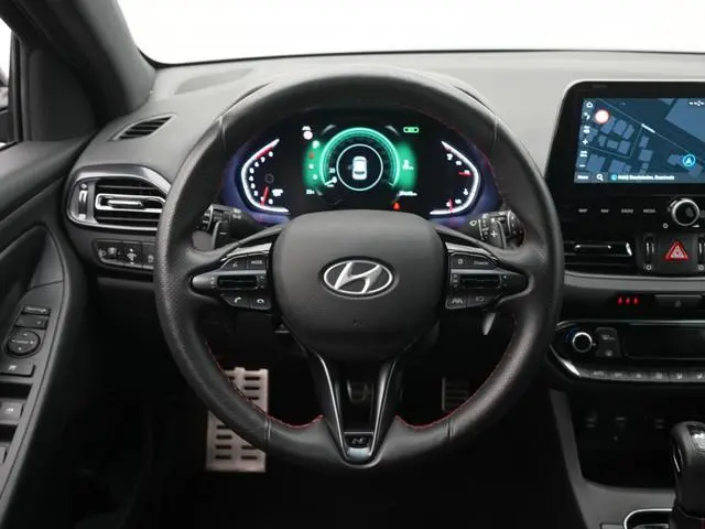 Hyundai i30 Wagon 1.5 T-GDi MHEV NLine | All Seasons | Panoramadak | Stoelverwarming | Camera |
