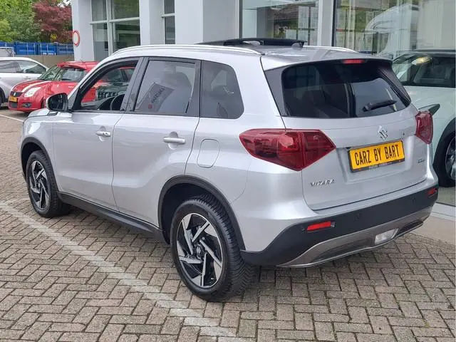Suzuki Vitara 1.4 BOOSTERJET STYLE SMART HYBRID Open dak | Draadloze Carplay/Android | Dodehoeksenso...
