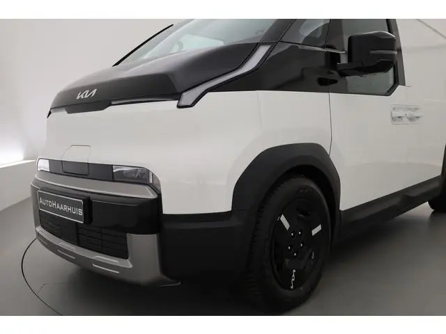 Kia PV5