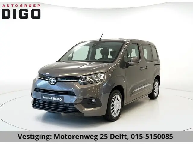 Toyota pro-ace
