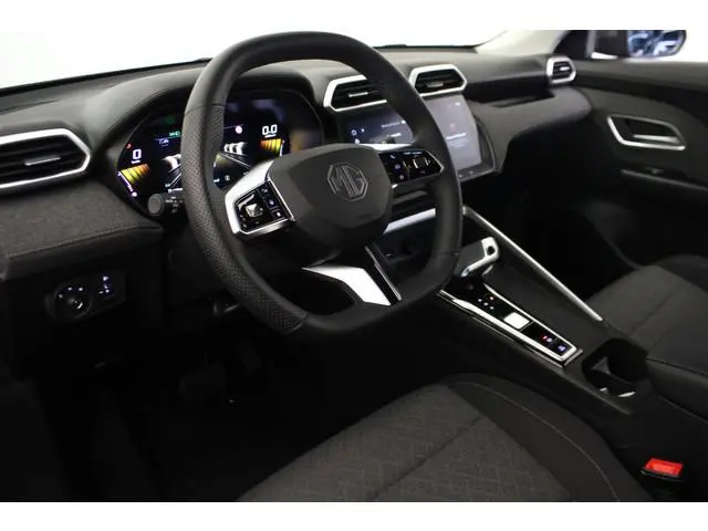 MG ZS