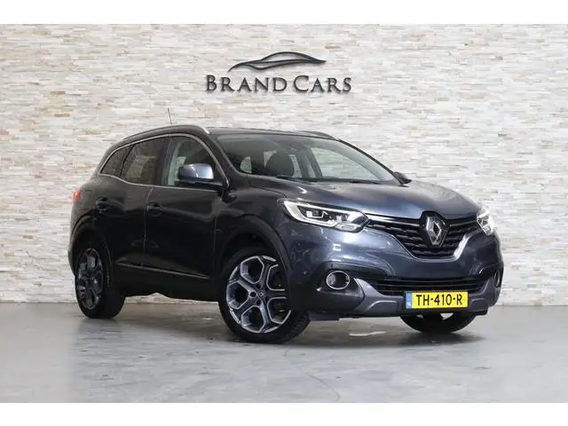 Renault Kadjar 1.2 TCe Bose | CAMERA | TREKHAAK | LEDER | STOELVERW. | CARPLAY | NAVI |