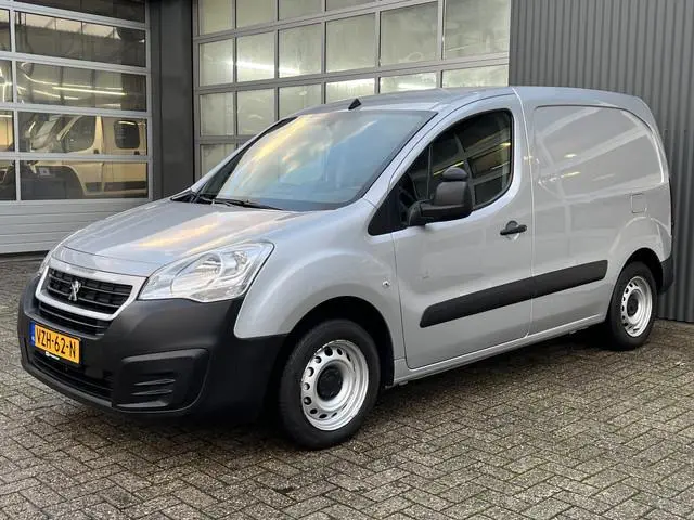 Peugeot Partner 120 1.6 HDi 75 Marge Airco Btw / Bpm vij Cruise controle Parkeerhulp achter Navigati...