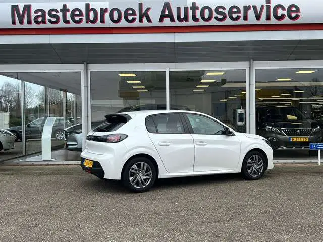 Peugeot 208 1.2 PureTech Active Pack Afneembare Trekhaak Staat in Hardenberg