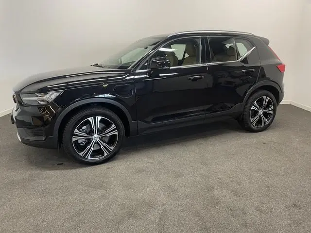 Volvo XC40 1.5 T5 Recharge Inscription Trekhaak 1800kg/ Adapt. Cruise/ Camera