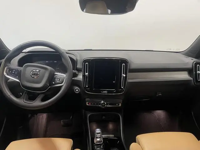 Volvo XC40 1.5 T5 Recharge Inscription Trekhaak 1800kg/ Adapt. Cruise/ Camera
