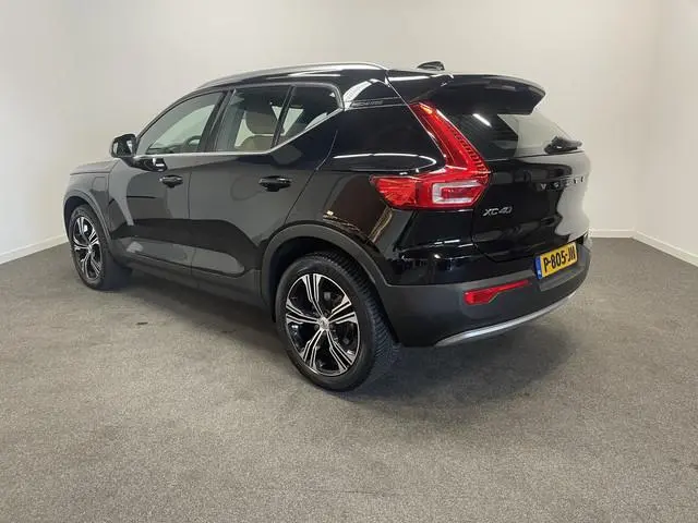 Volvo XC40 1.5 T5 Recharge Inscription Trekhaak 1800kg/ Adapt. Cruise/ Camera