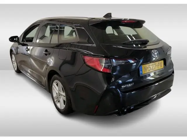 Toyota Corolla Touring Sports 1.8 Hybrid Business / Pdc+Camera / Radio multimedia / Airco-ecc. / Apk...