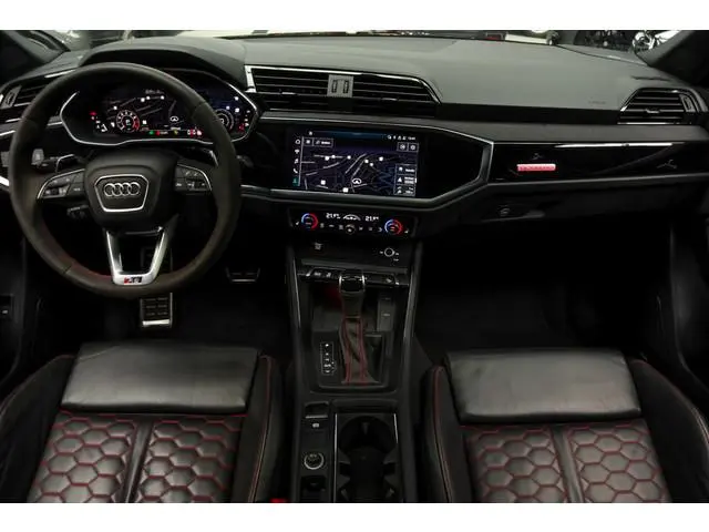 Audi RSQ3