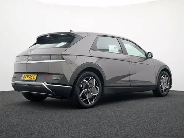 Hyundai IONIQ 5 Connect 58 kWh | SOH 96,7% Aviloo | Stoelverwarming