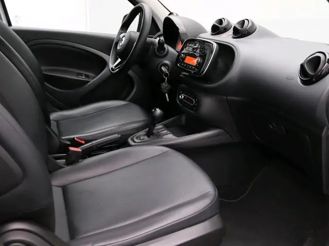 smart forfour EQ Essential 18 kWh