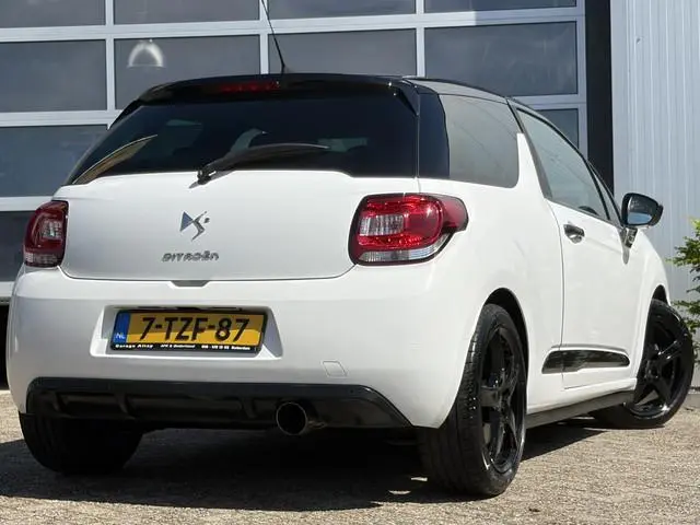 Citroën DS3 1.2 e-VTi ETG So Chic 82pk | Automaat | Airco automatisch | Bluetooth | Cruise control |...